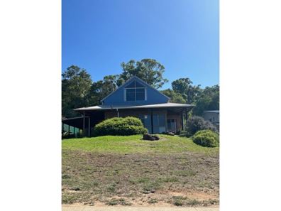 26 Heather Road, Ocean Beach WA 6333
