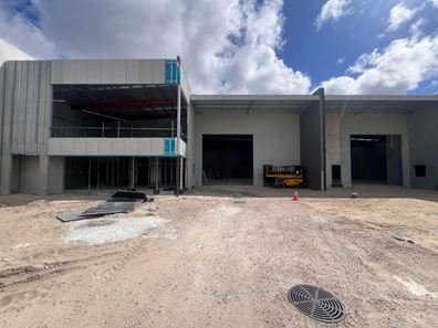 13 & 15 Severn Avenue, Southern River WA 6110