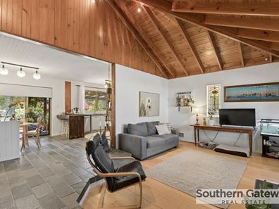 37 Taylor Close, Leda WA 6170