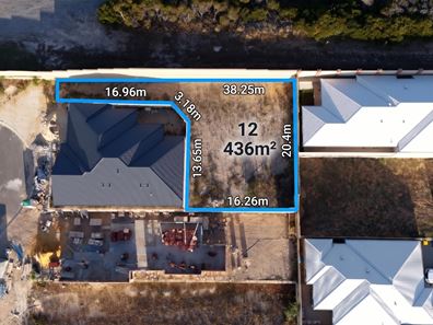 24 Lighthouse View, Lake Coogee WA 6166