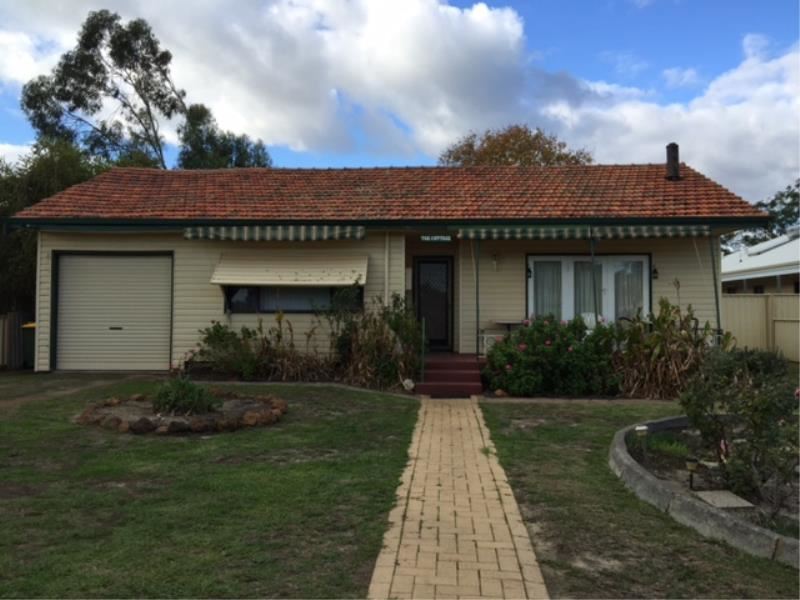 172 South Western Highway, Waroona