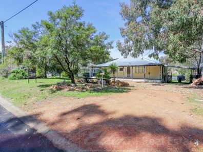 22 Bickerton Street, Collie WA 6225