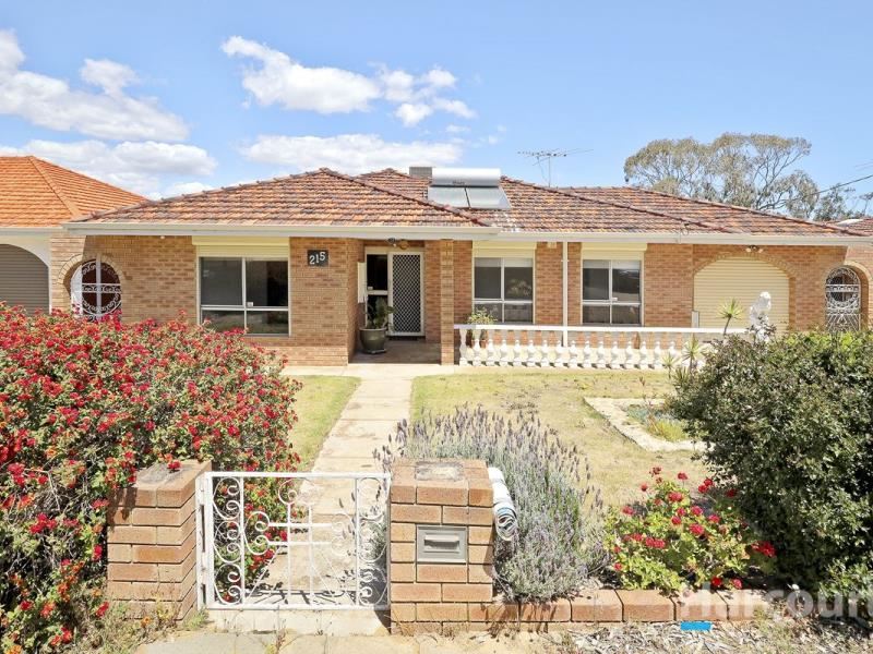 215 Spearwood Ave, Spearwood WA 6163