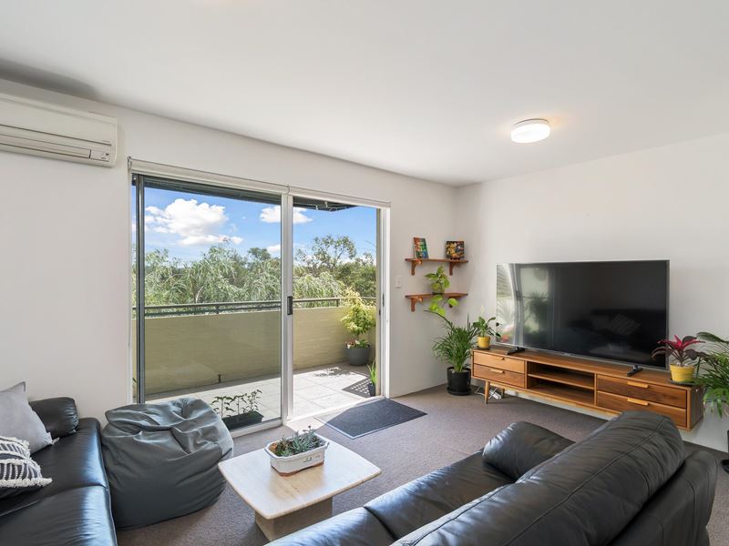 25/58 Nannine Place, Rivervale WA 6103