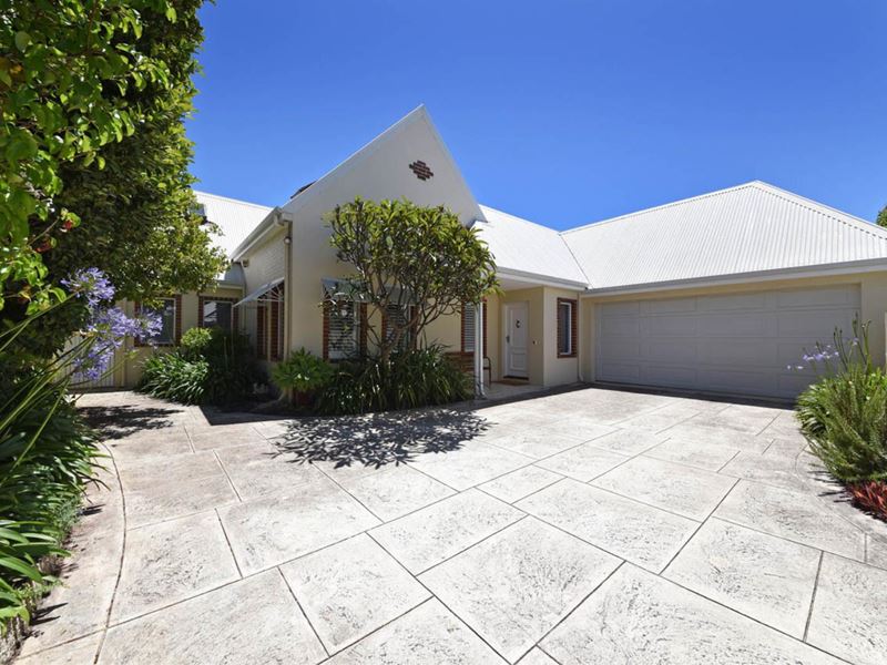 7A Ullapool Road, Applecross WA 6153