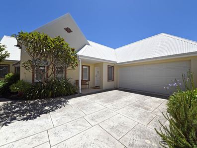 7A Ullapool Road, Applecross WA 6153