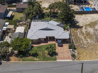 13 Pagoda Place, Madora Bay WA 6210