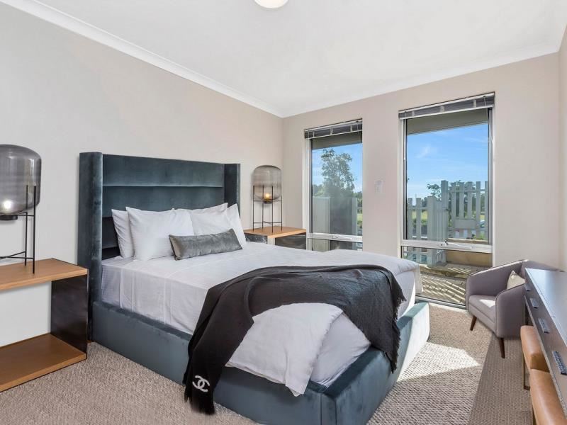 46 Mallina Crescent, Golden Bay