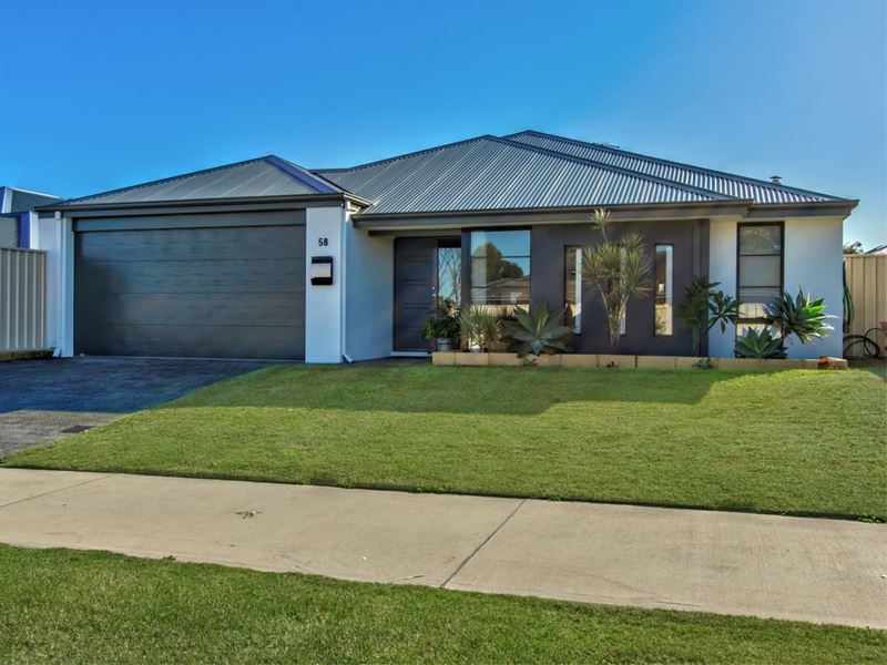 58 Ellinwood Loop, Meadow Springs