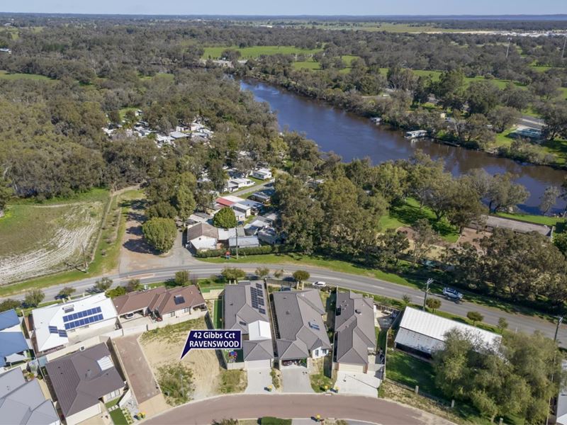 42 Gibbs Circuit, Ravenswood