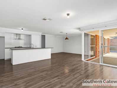 17 Fairchild Drive, Baldivis WA 6171