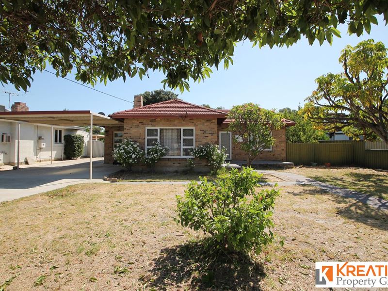 35 Thornlie Avenue, Thornlie WA 6108