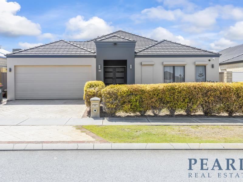 44 Seaspray Crescent, Jindalee WA 6036