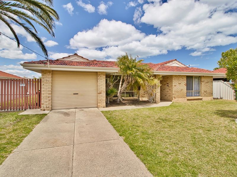 16 Lakemba Way, Waikiki