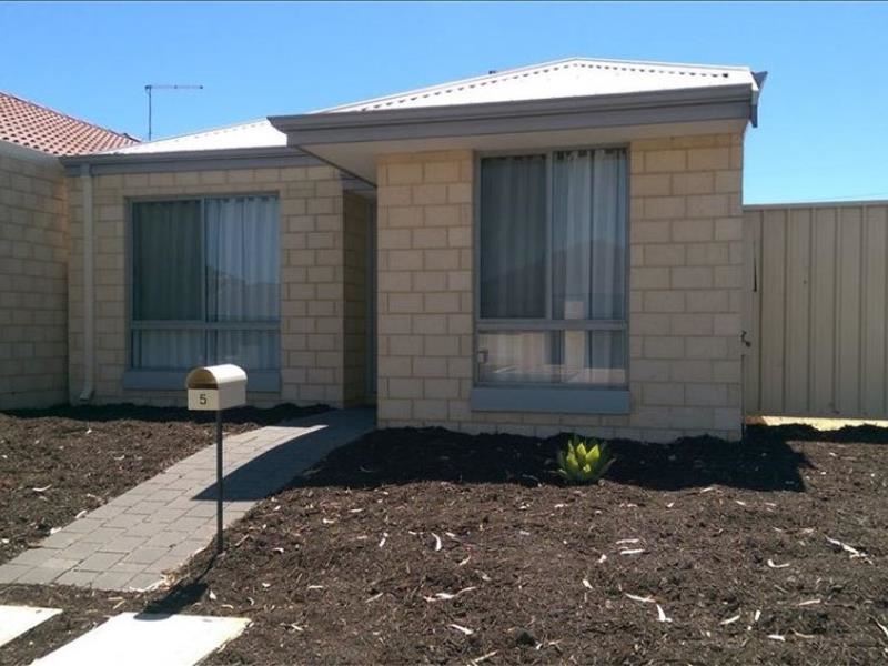 5 Sheffield Green, Greenfields