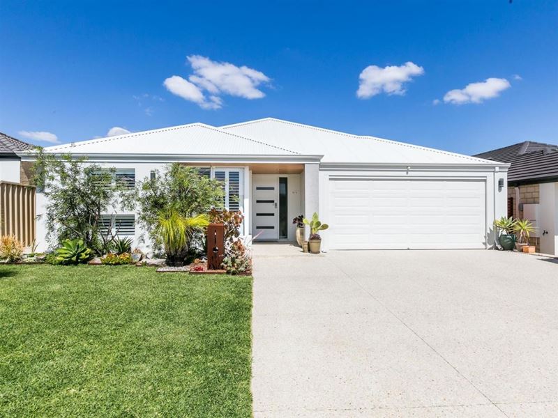 8 Blossom Chase, Aubin Grove