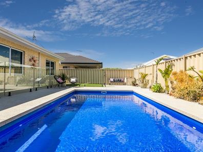 8 Blossom Chase, Aubin Grove WA 6164