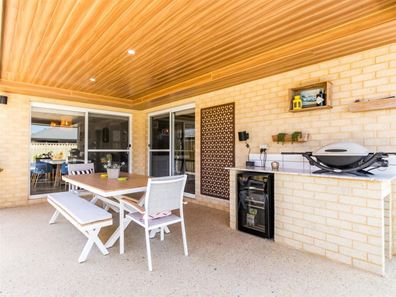 8 Blossom Chase, Aubin Grove WA 6164