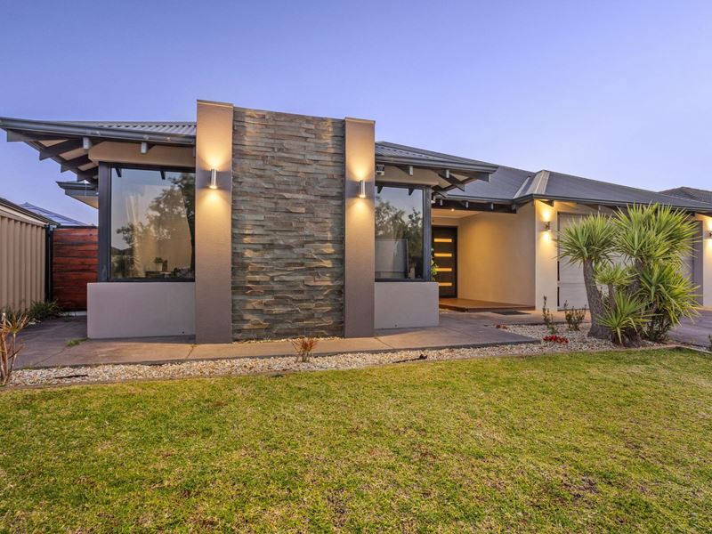 8 Abbotsdale Way, Southern River WA 6110