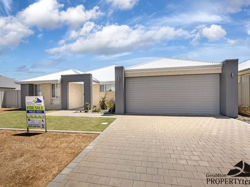 11 Lugger Outlook, Glenfield