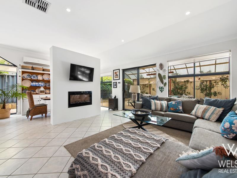 4 Morgan Road, Redcliffe