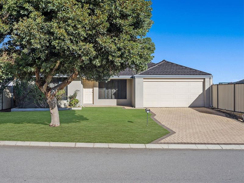 12 Salamanca Turn, Clarkson