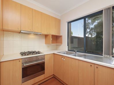 12/53 Woodloes Street, Cannington WA 6107