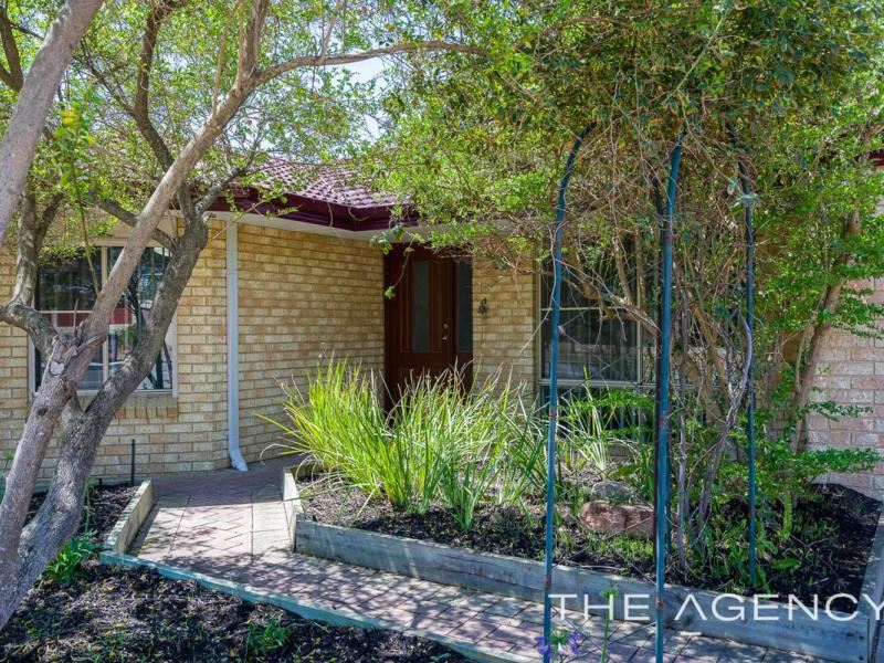 76 Lydon Boulevard, Atwell