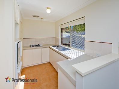 1/5 Hayes Avenue, Yokine WA 6060