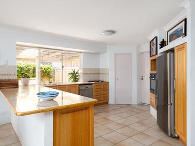 161 Cook Avenue, Hillarys WA 6025
