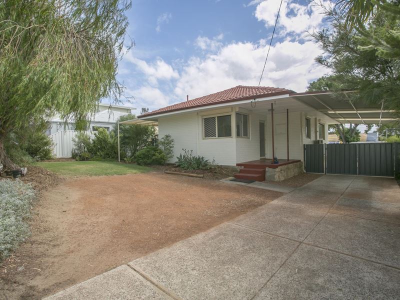 303 Morley Drive East, Lockridge