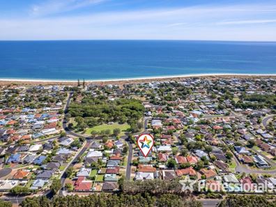 7 Petrel Cove, Geographe WA 6280