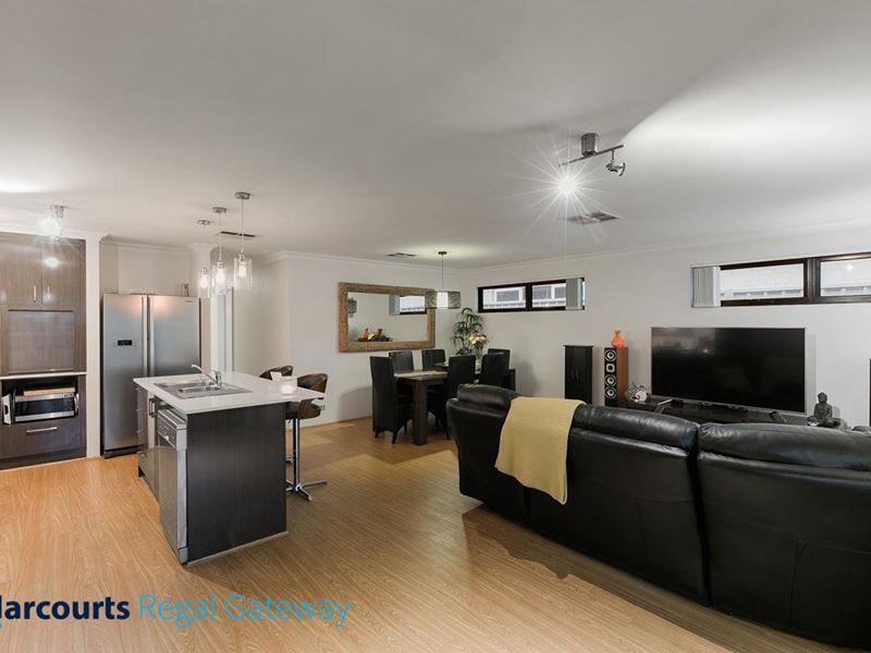 9 Grasstree Lane, Success