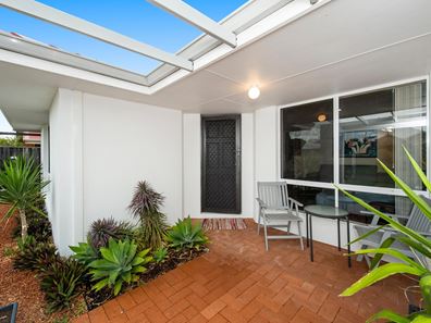 22 Aldenham Heights, Halls Head WA 6210