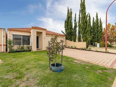 88 Amherst Road, Canning Vale WA 6155