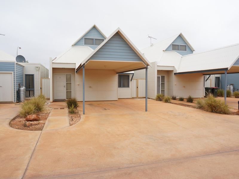 9/1 Coral Way, Exmouth