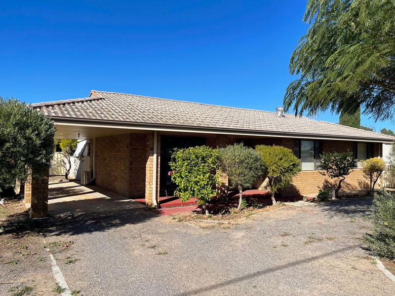 5 Irwin Crescent, Dongara