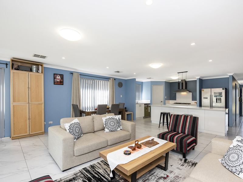 4 Amiens Street, Hilbert