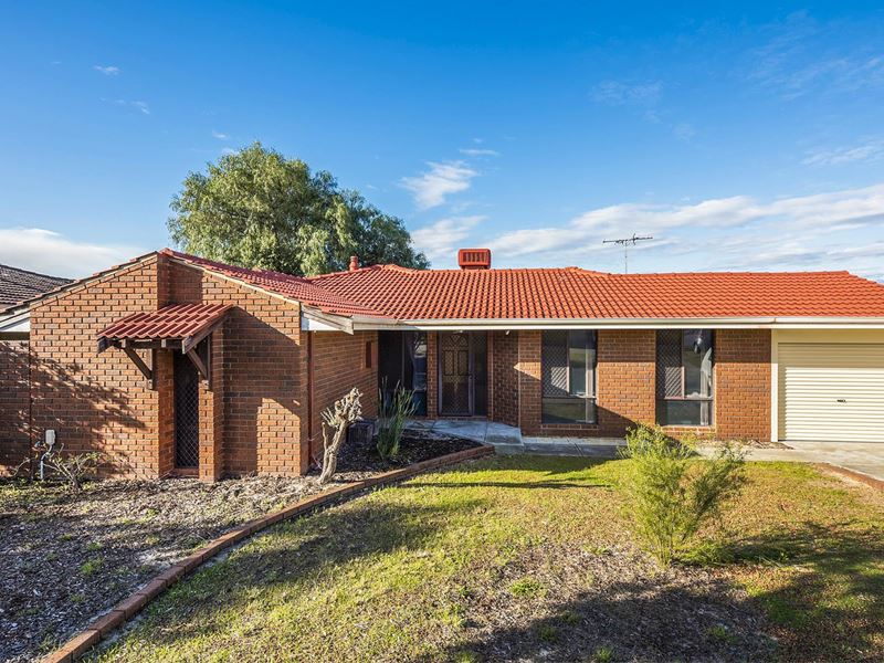 7 Glenmont Gardens, Ballajura