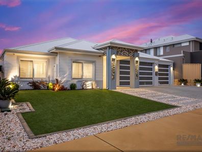 66 Venice Entrance, Iluka WA 6028