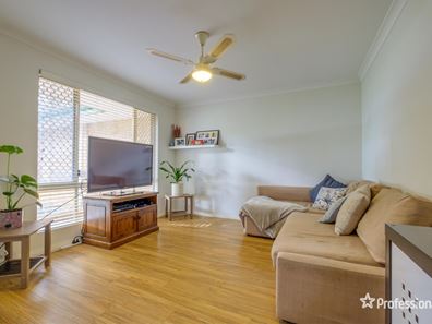 2 Allington Avenue, Ballajura WA 6066