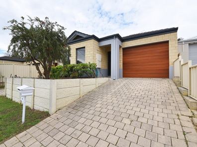 6 Wychcross Street, Westminster WA 6061