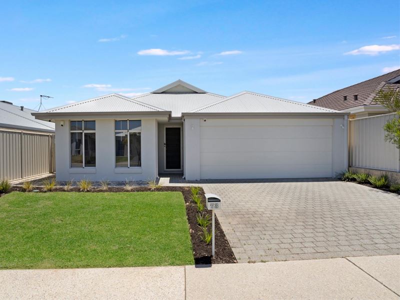 73 Adelong Avenue, Golden Bay WA 6174