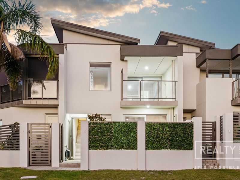 2/2 Ruthven Place, Duncraig