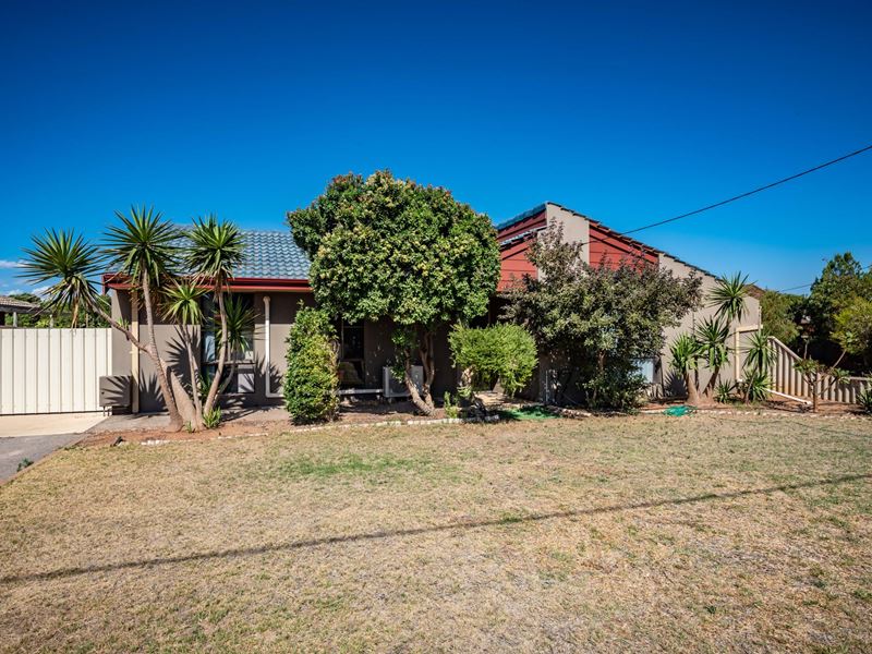 13 Zeewyck Court, Mahomets Flats WA 6530