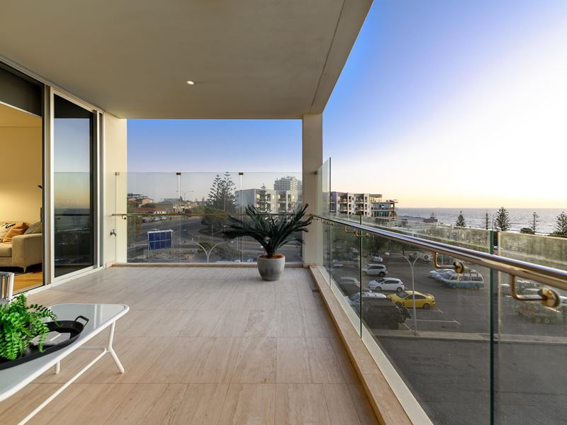 9/5 Reserve Street, Scarborough
