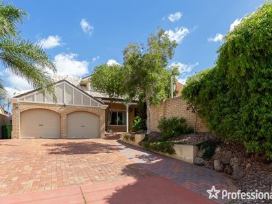 25 Maquire Way, Bull Creek WA 6149