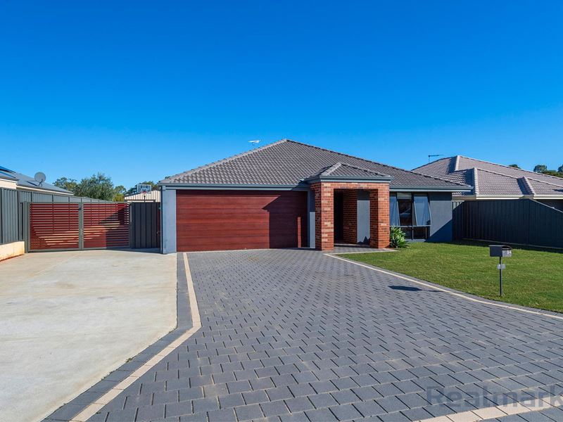 94 Jinatong Loop, Dawesville