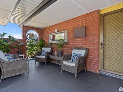 19 Eighth Road, Armadale WA 6112