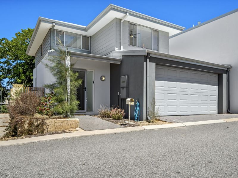 1/11 Student Loop, Coolbellup